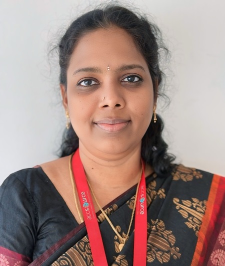 Sandhiya R
